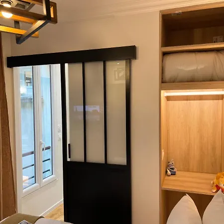 Cosy A 500m De Montmartre Apartment